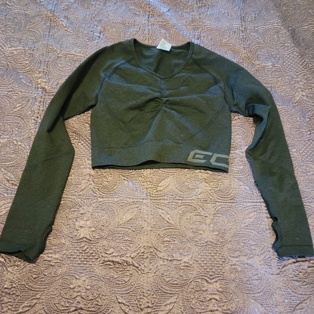 Medium Scrunch Front ECHT Crop Top